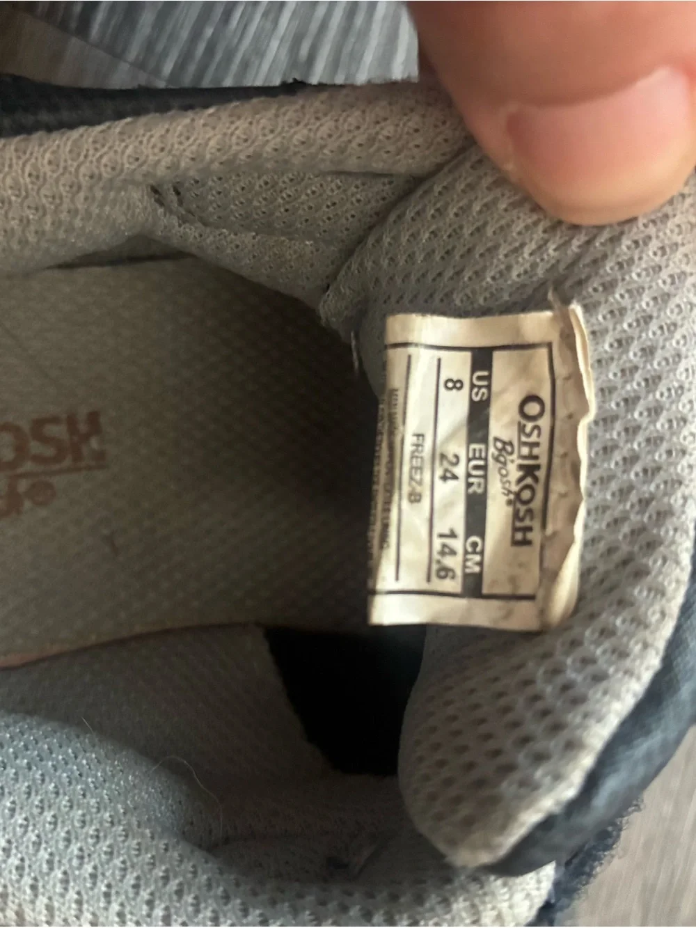 OshKosh B'gosh Navy and Cream Kids Velcro Sneakers